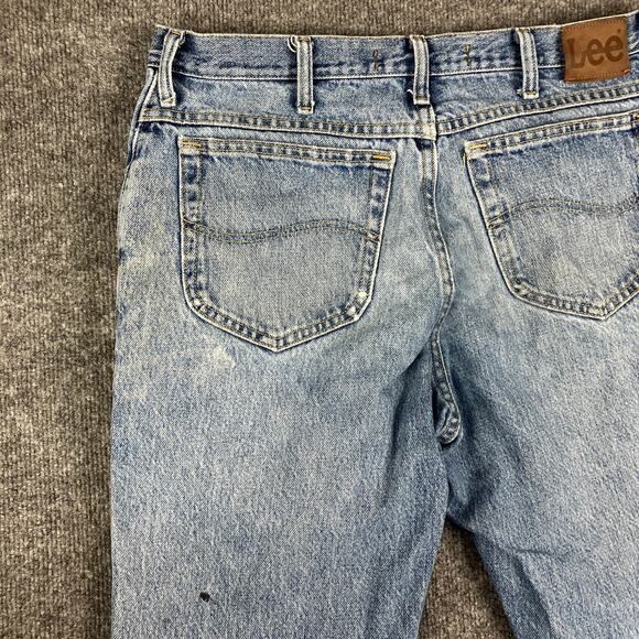 Lee Jeans Mens Size34 Regular Fit Light Wash Distressed StraightLeg DenimVintage - Picture 8 of 9